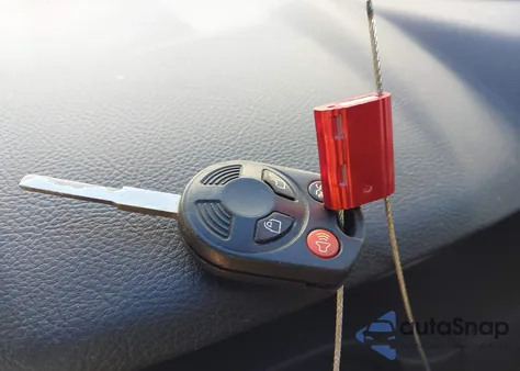 2012 Ford Focus Sel z USA, uszkodzony, nr VIN 1FAHP3H22CL479181